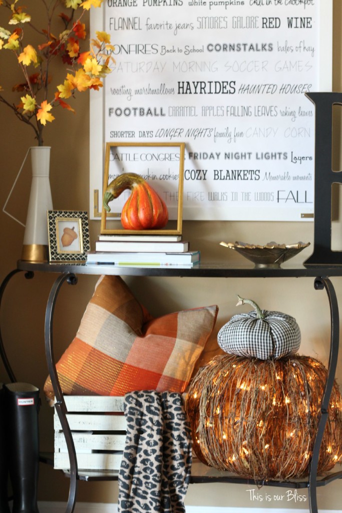 DIY fall throw pillows with cloth napkins - fall table linens Fall decorating fall entryway Plaid pillows This is our Bliss