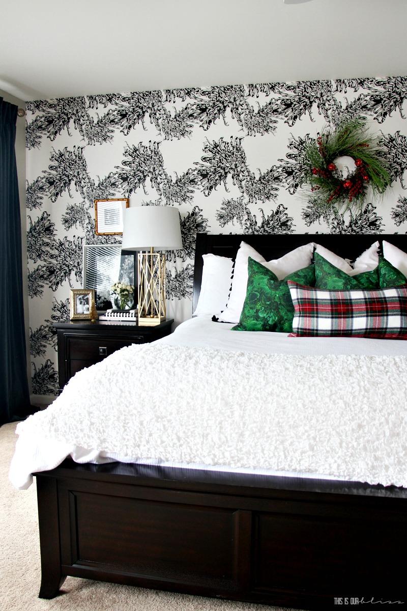 A Few Christmas Touches in the Master Bedroom