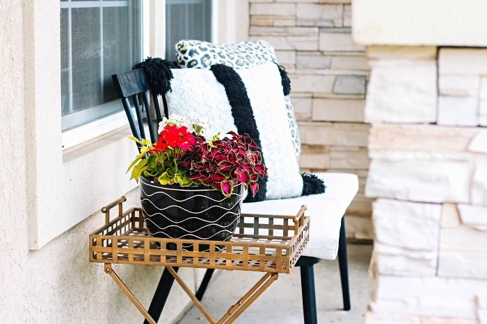 Simple Small Porch Decorating Ideas For Summer This Is Our Bliss,How To Design Your Room With Pictures