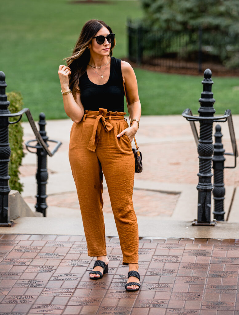The perfect paperbag waist pants - This is our Bliss