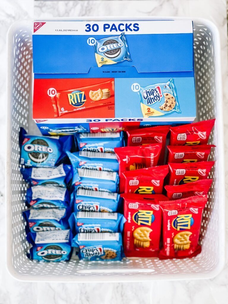 busy mom hacks for organizing snack time - Nabisco @ walmart - This is our Bliss - Oreo cookies chips ahoy Ritz crackers #momhacks #snackideas #onthegosnackideas #pantrybins (5)