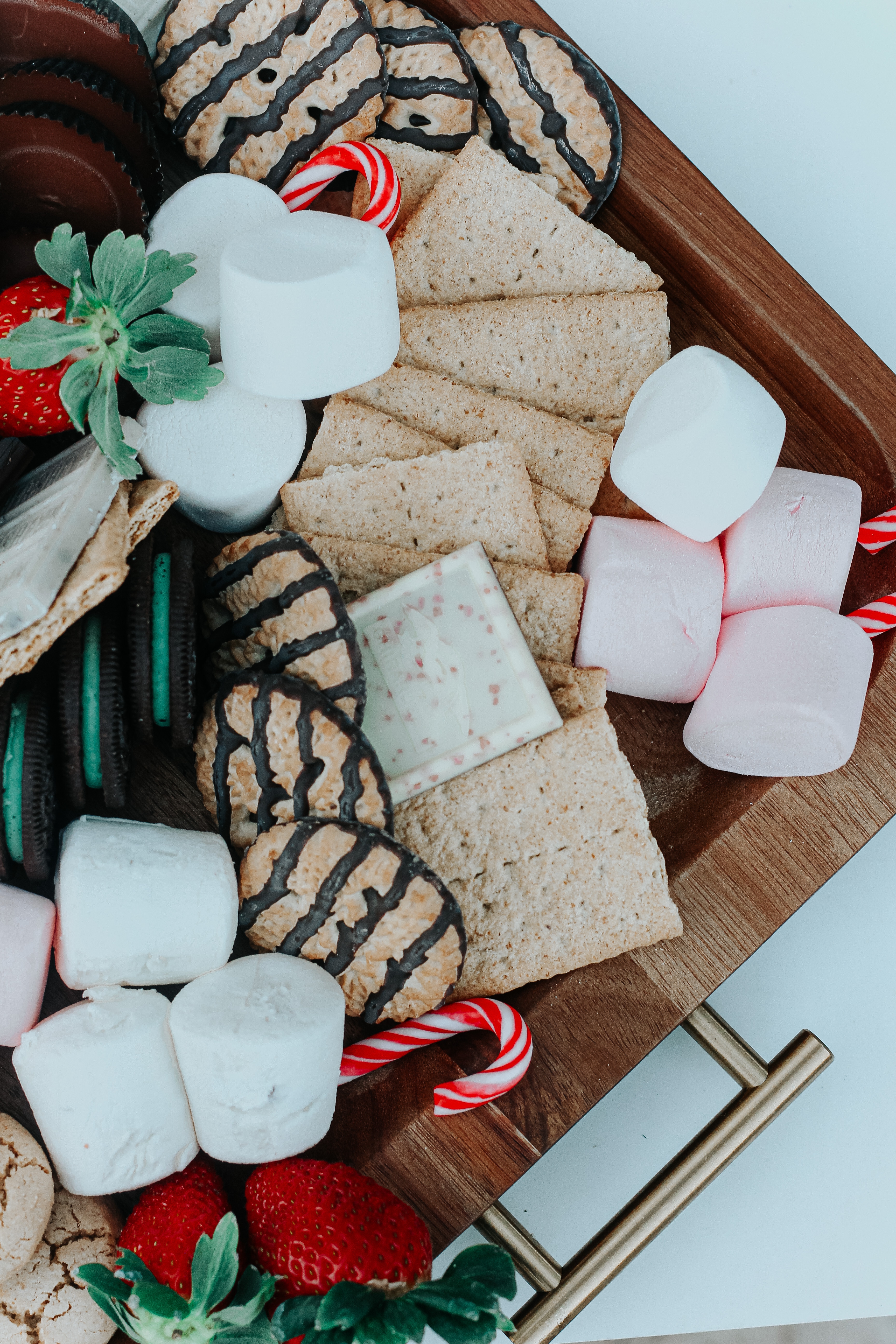 The Ultimate Holiday S'mores Board - This is our Bliss #holidayboard #holidayentertaining