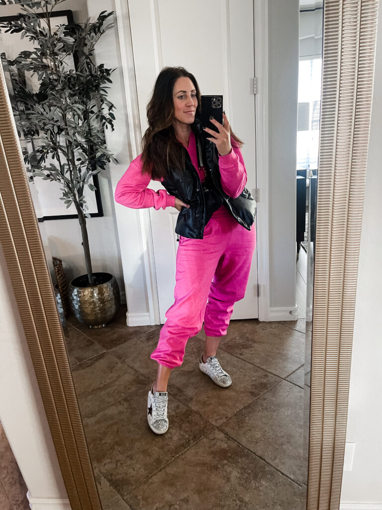 pink sweatshirt and sweatpants for casual valentines day look