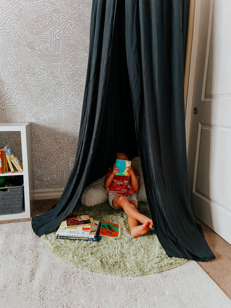 reading nook in big boy room - how to create an easy reading nook in a kid's room - This is our Bliss $kidsroomreadingnook #ceilingcanopy